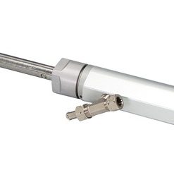 Sistema de dirección hidráulica ULTRAFLEX Gotech para motores intraborda/fueraborda de hasta 115 HP, suministrado en kit completo